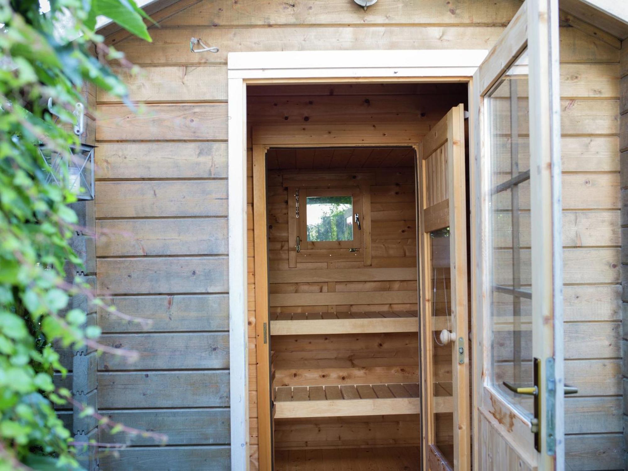Apartment With Sauna Merlsheim Екстериор снимка